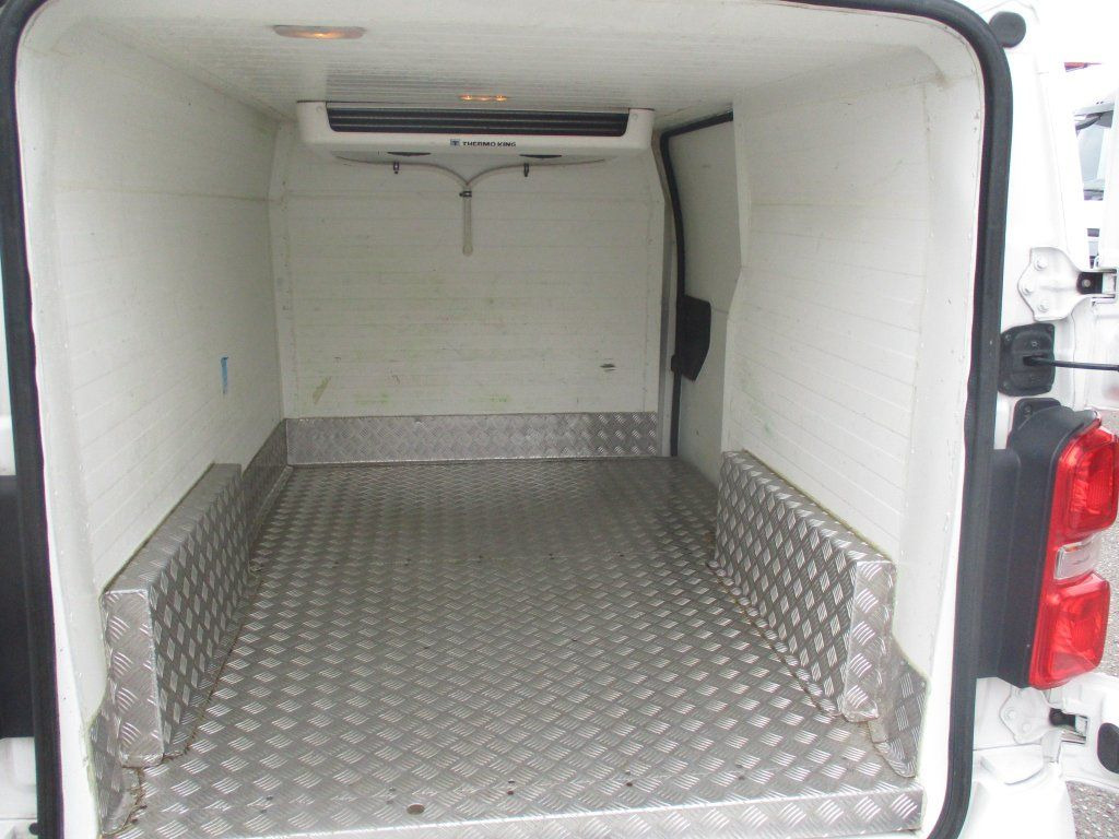 Citroën Jumpy L2H1 Thermo King C250 - Tarbesõiduk külmik: pilt 4 Citroën Jumpy L2H1 Thermo King C250 - Tarbesõiduk külmik: pilt 4