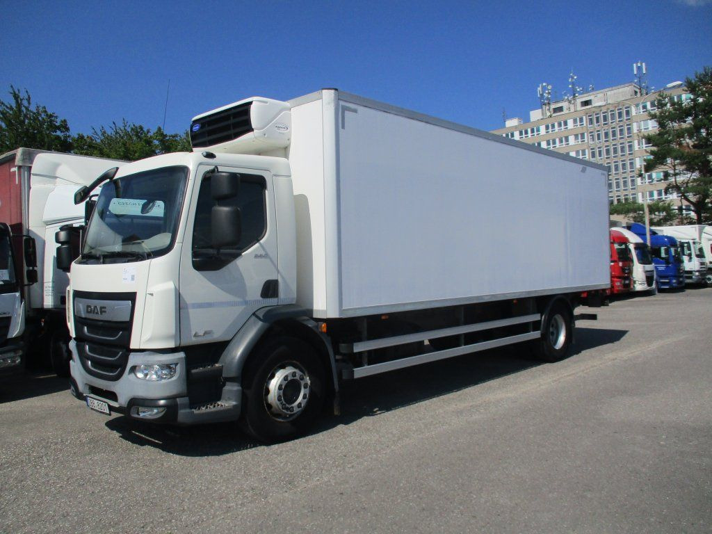DAF LF 18.260 DAF LF 18.260 Xarios 600 - Külmutiga veoauto: pilt 1 DAF LF 18.260 DAF LF 18.260 Xarios 600 - Külmutiga veoauto: pilt 1