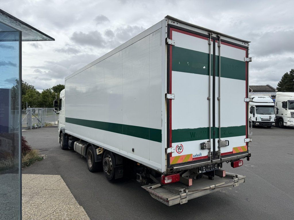 DAF XF460 6x2 EURO 6 - Kasti veoauto: pilt 5 DAF XF460 6x2 EURO 6 - Kasti veoauto: pilt 5