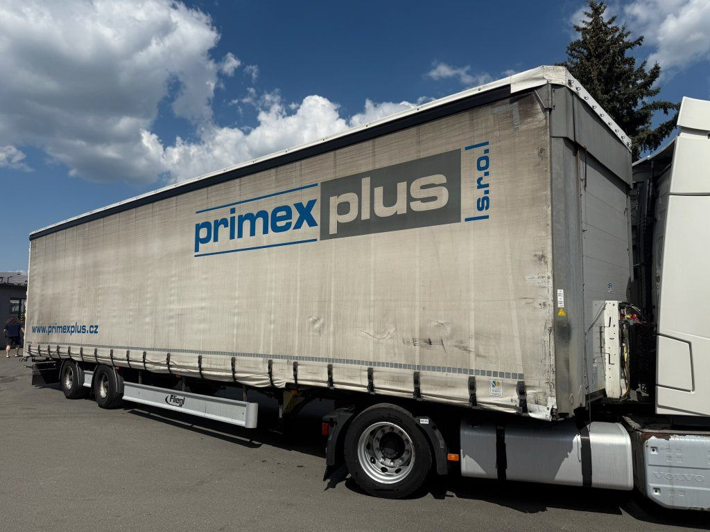 Fliegl MEGA/lowdeck 2xAchsen - Tentpoolhaagis: pilt 1 Fliegl MEGA/lowdeck 2xAchsen - Tentpoolhaagis: pilt 1