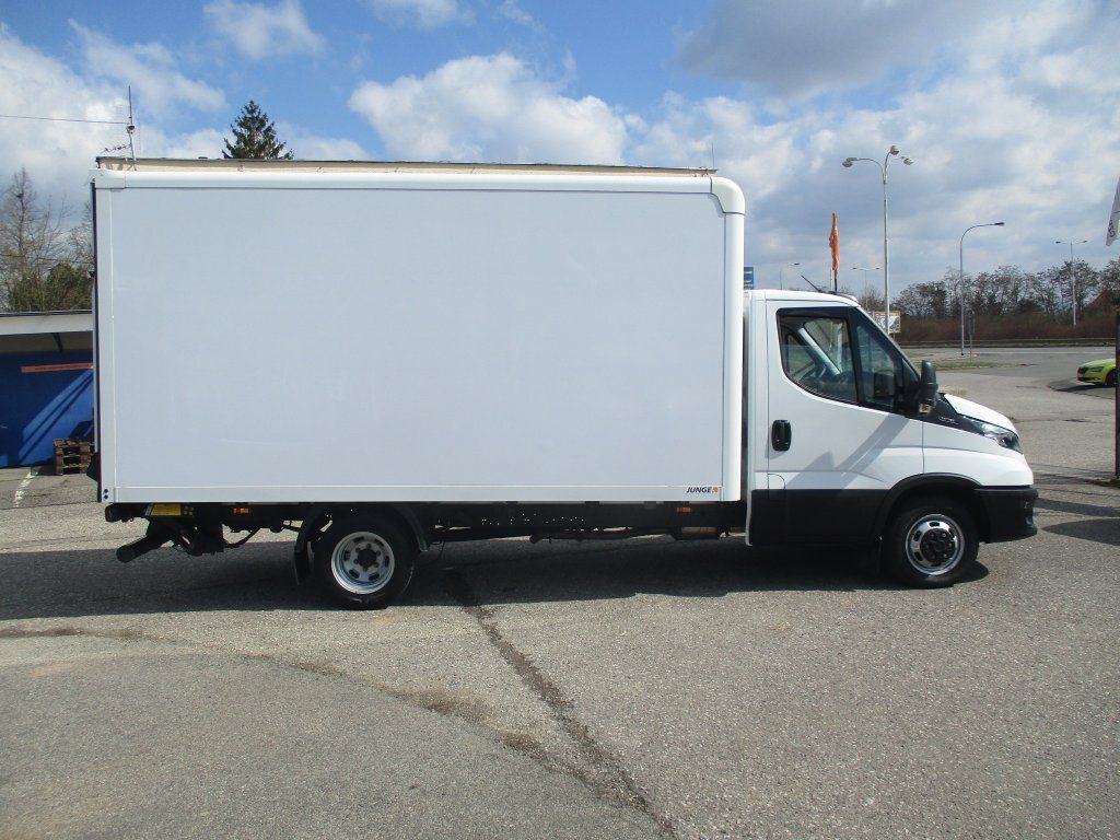 Iveco 35C16 Daily,2.3L Palfinger - Tarbesõiduk furgoon: pilt 4 Iveco 35C16 Daily,2.3L Palfinger - Tarbesõiduk furgoon: pilt 4