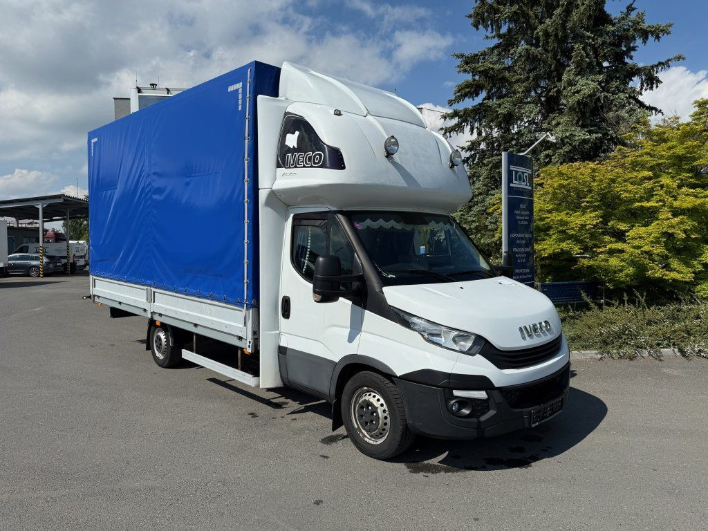 Iveco 35S18 Daily - Tent tarbesõiduk: pilt 2 Iveco 35S18 Daily - Tent tarbesõiduk: pilt 2