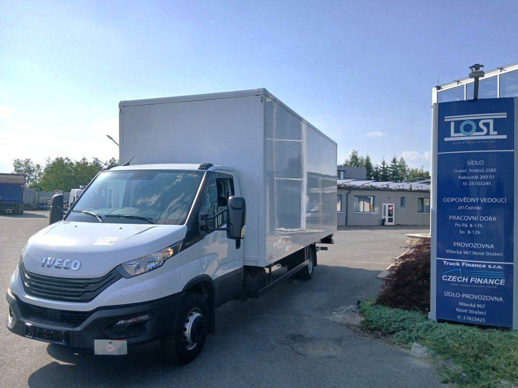 Iveco 72-210 (70C210) - Tarbesõiduk furgoon: pilt 1 Iveco 72-210 (70C210) - Tarbesõiduk furgoon: pilt 1