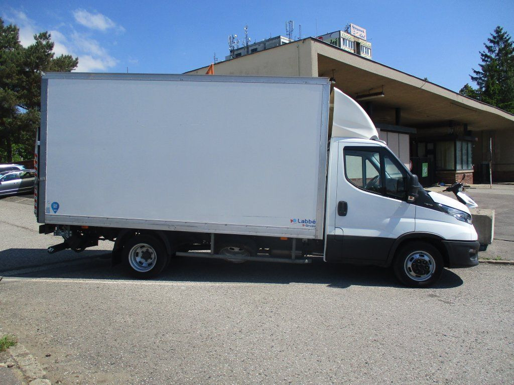Iveco Daily 35C16 3.0 - Tarbesõiduk furgoon: pilt 4 Iveco Daily 35C16 3.0 - Tarbesõiduk furgoon: pilt 4