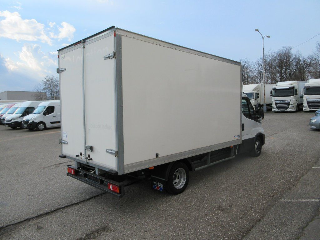 Iveco Daily 35C16 Iveco Daily 35C16 - Tarbesõiduk furgoon: pilt 3 Iveco Daily 35C16 Iveco Daily 35C16 - Tarbesõiduk furgoon: pilt 3