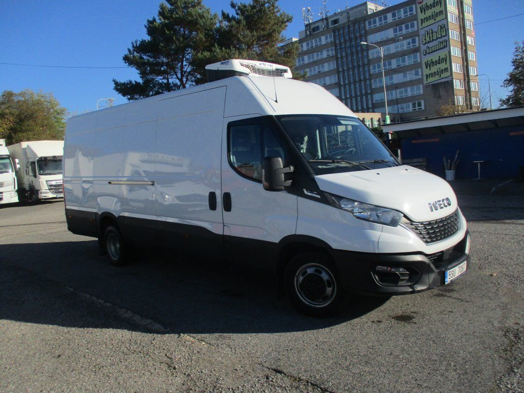 Iveco Daily 35C16 - Tarbesõiduk külmik: pilt 2 Iveco Daily 35C16 - Tarbesõiduk külmik: pilt 2