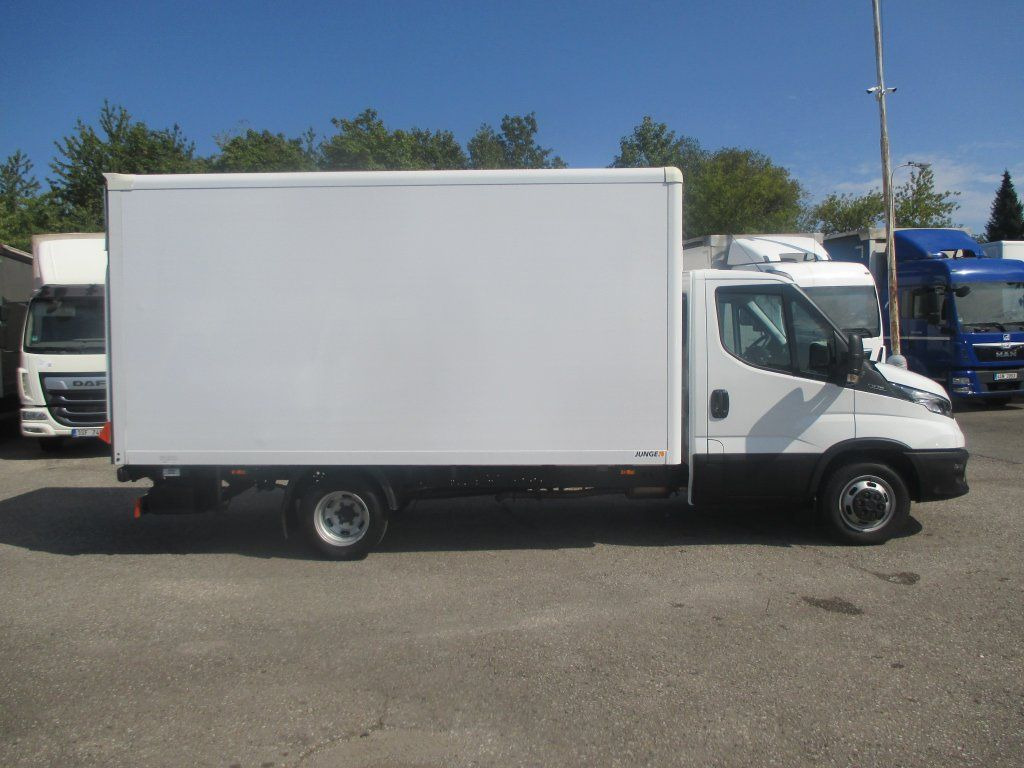 Iveco Daily 35C16 - Tarbesõiduk furgoon: pilt 4 Iveco Daily 35C16 - Tarbesõiduk furgoon: pilt 4