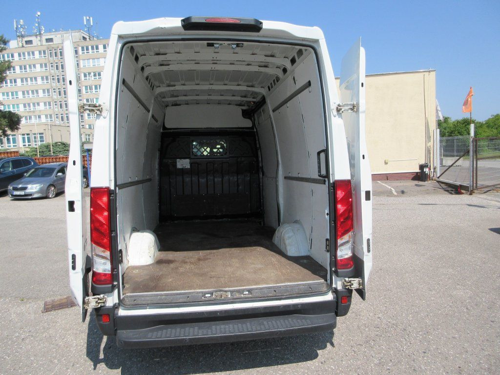 Iveco Daily 35S16 - Kaubik: pilt 4 Iveco Daily 35S16 - Kaubik: pilt 4