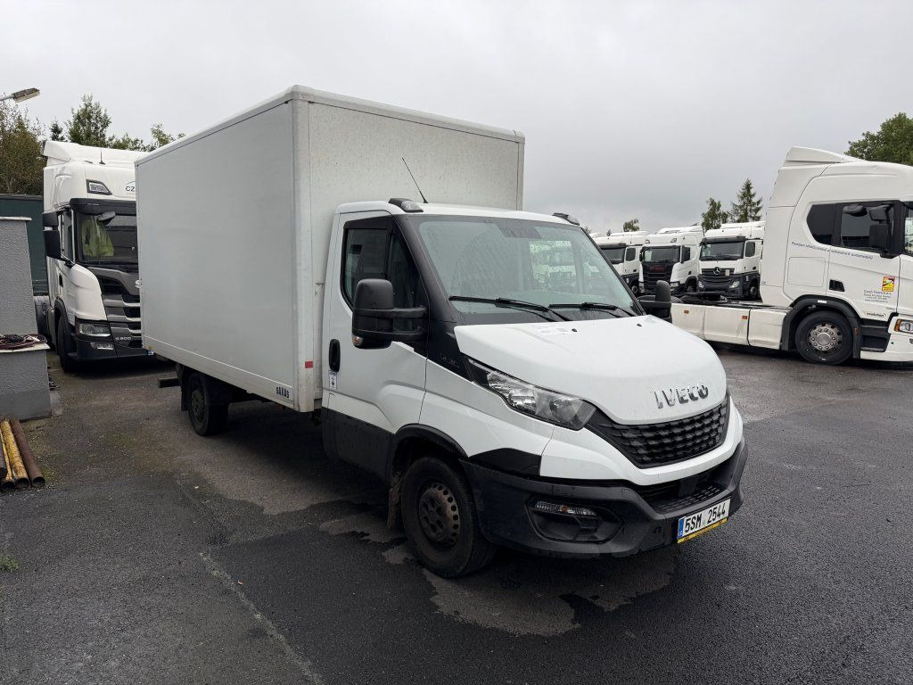 Iveco Daily 35S16 mit LBW ENGINE DEFECT - Tarbesõiduk furgoon: pilt 2 Iveco Daily 35S16 mit LBW ENGINE DEFECT - Tarbesõiduk furgoon: pilt 2