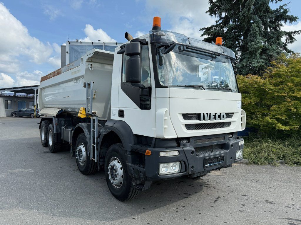 Iveco Trakker 410 S1 8x4 - Kallurauto: pilt 2 Iveco Trakker 410 S1 8x4 - Kallurauto: pilt 2