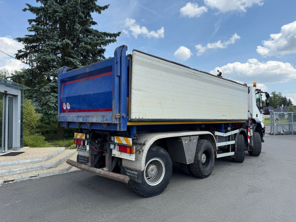 Iveco Trakker AD410 T45 8x8 + HMF 1643 Z2 - Kallurauto: pilt 4 Iveco Trakker AD410 T45 8x8 + HMF 1643 Z2 - Kallurauto: pilt 4