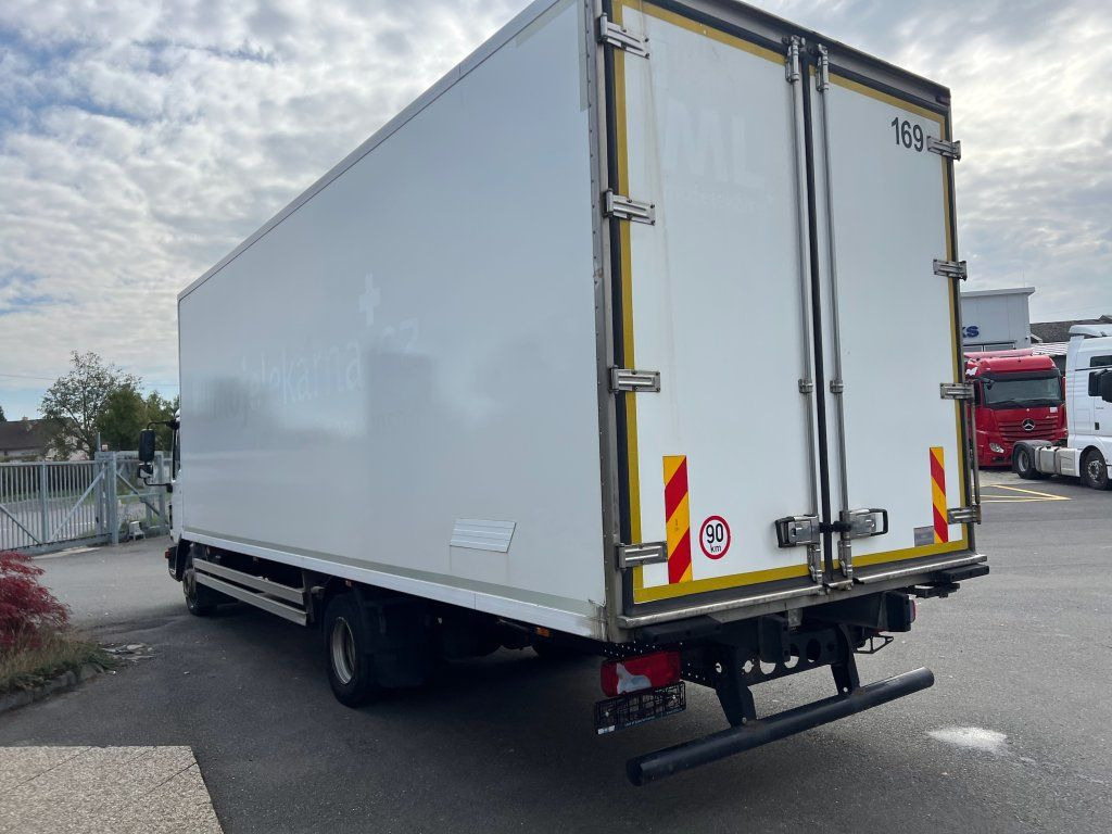 MAN TGL12.220 EURO 6 Carrier Xarios 600 - Külmutiga veoauto: pilt 5 MAN TGL12.220 EURO 6 Carrier Xarios 600 - Külmutiga veoauto: pilt 5