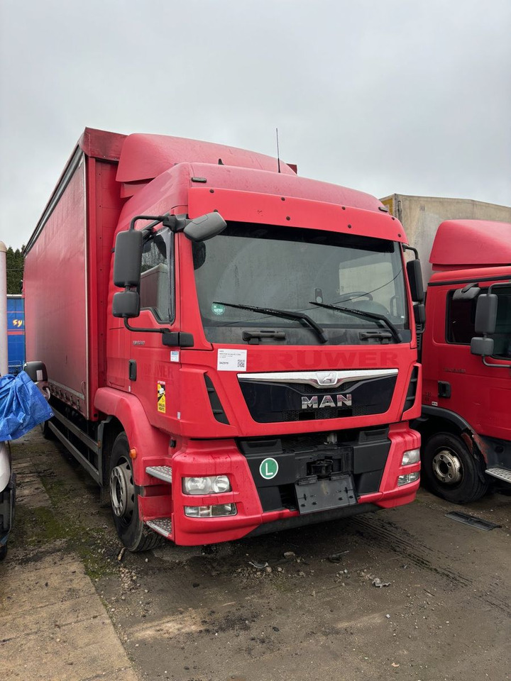 MAN TGM18.340 EURO 6 UNANGETRIEBEN - Tent veoauto: pilt 2 MAN TGM18.340 EURO 6 UNANGETRIEBEN - Tent veoauto: pilt 2