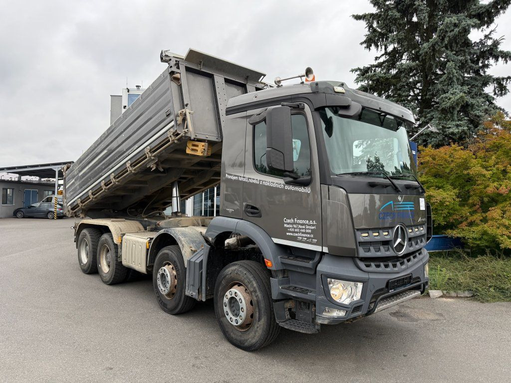 Mercedes-Benz 3243 Arocs 8x4 S3 Euro 6 - Kallurauto: pilt 2 Mercedes-Benz 3243 Arocs 8x4 S3 Euro 6 - Kallurauto: pilt 2