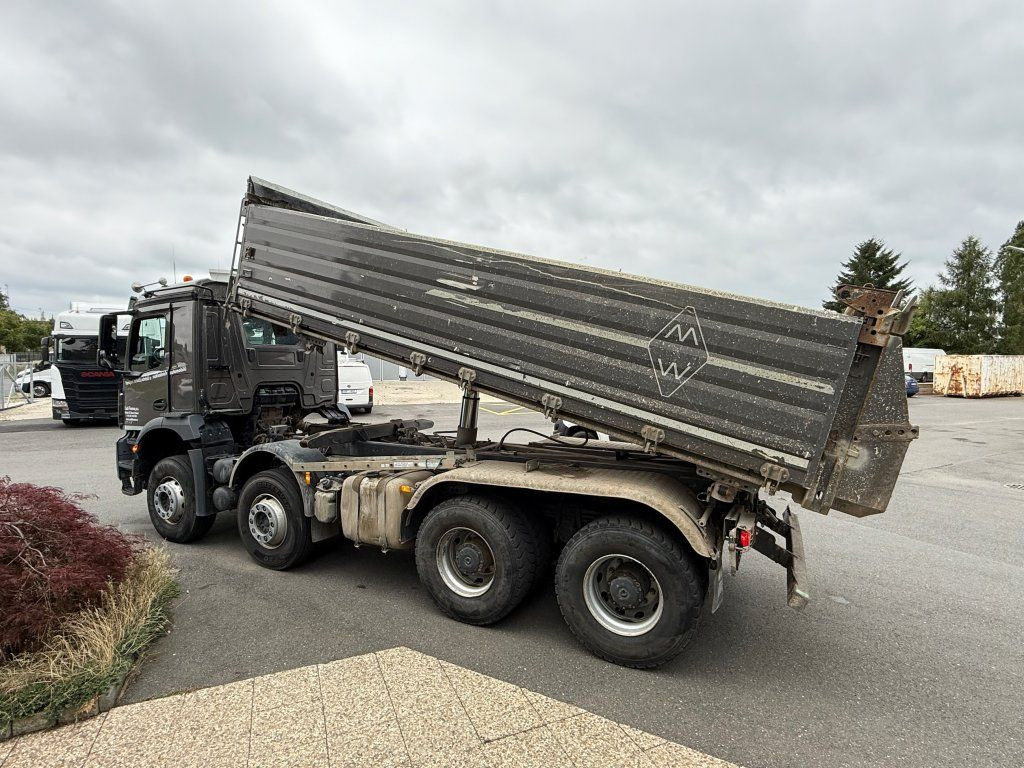 Mercedes-Benz 3243 Arocs 8x4 S3 Euro 6 - Kallurauto: pilt 4 Mercedes-Benz 3243 Arocs 8x4 S3 Euro 6 - Kallurauto: pilt 4