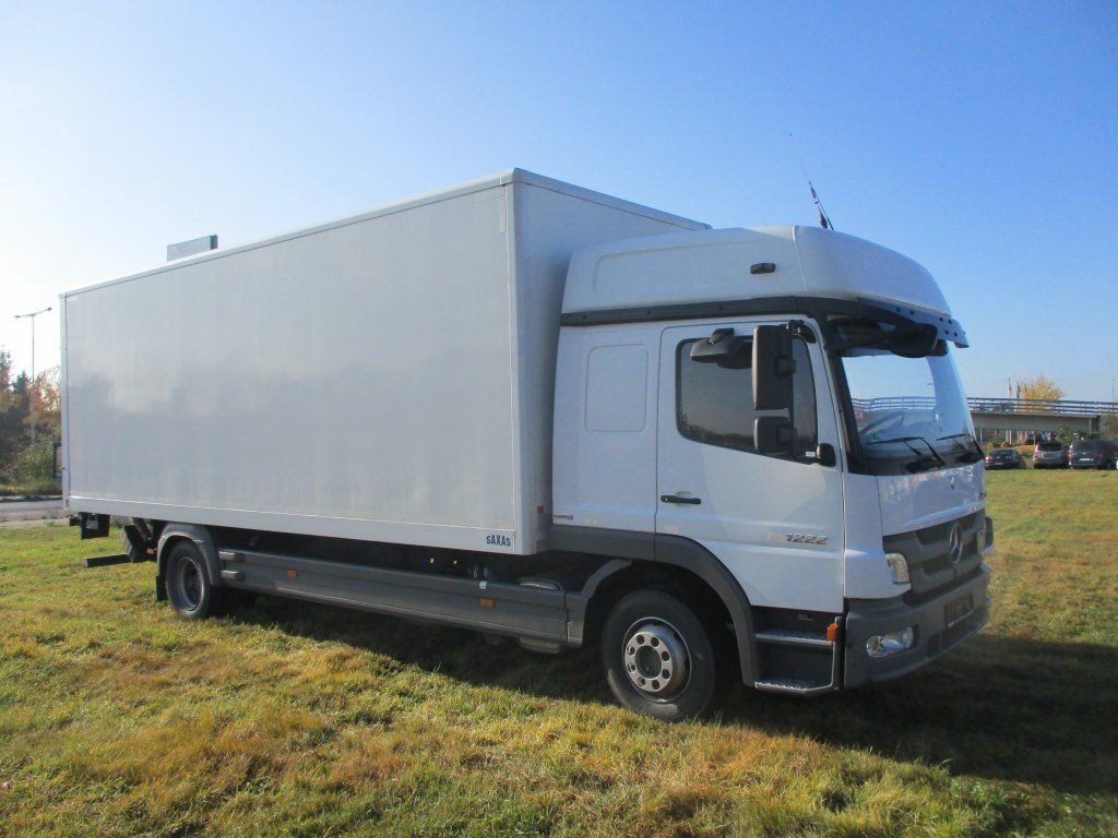 Mercedes-Benz Atego 1222 1 Liege LBW - Kasti veoauto: pilt 2 Mercedes-Benz Atego 1222 1 Liege LBW - Kasti veoauto: pilt 2
