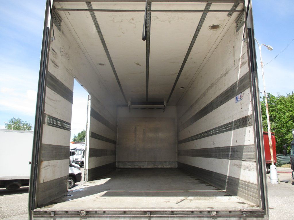 Renault Premium 460 - Külmutiga veoauto: pilt 5 Renault Premium 460 - Külmutiga veoauto: pilt 5