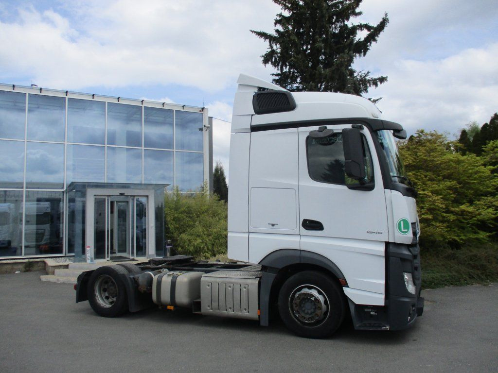 Mercedes-Benz 1845 Actros EURO 6 MEGA/lowdeck - Sadulveok: pilt 3 Mercedes-Benz 1845 Actros EURO 6 MEGA/lowdeck - Sadulveok: pilt 3
