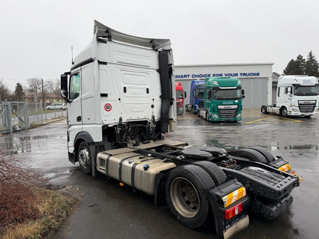 Mercedes-Benz 1845 Actros EURO 6 MEGA/lowdeck - Sadulveok: pilt 4 Mercedes-Benz 1845 Actros EURO 6 MEGA/lowdeck - Sadulveok: pilt 4