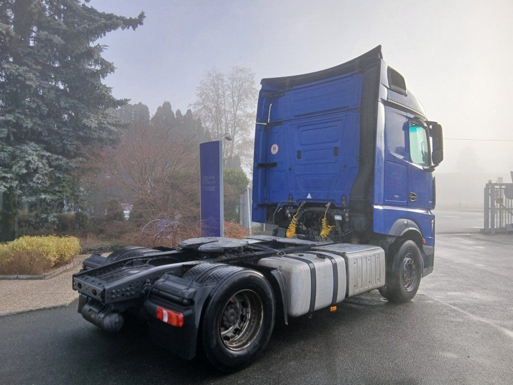 Mercedes-Benz 1845 Actros EURO 6 - Sadulveok: pilt 4 Mercedes-Benz 1845 Actros EURO 6 - Sadulveok: pilt 4