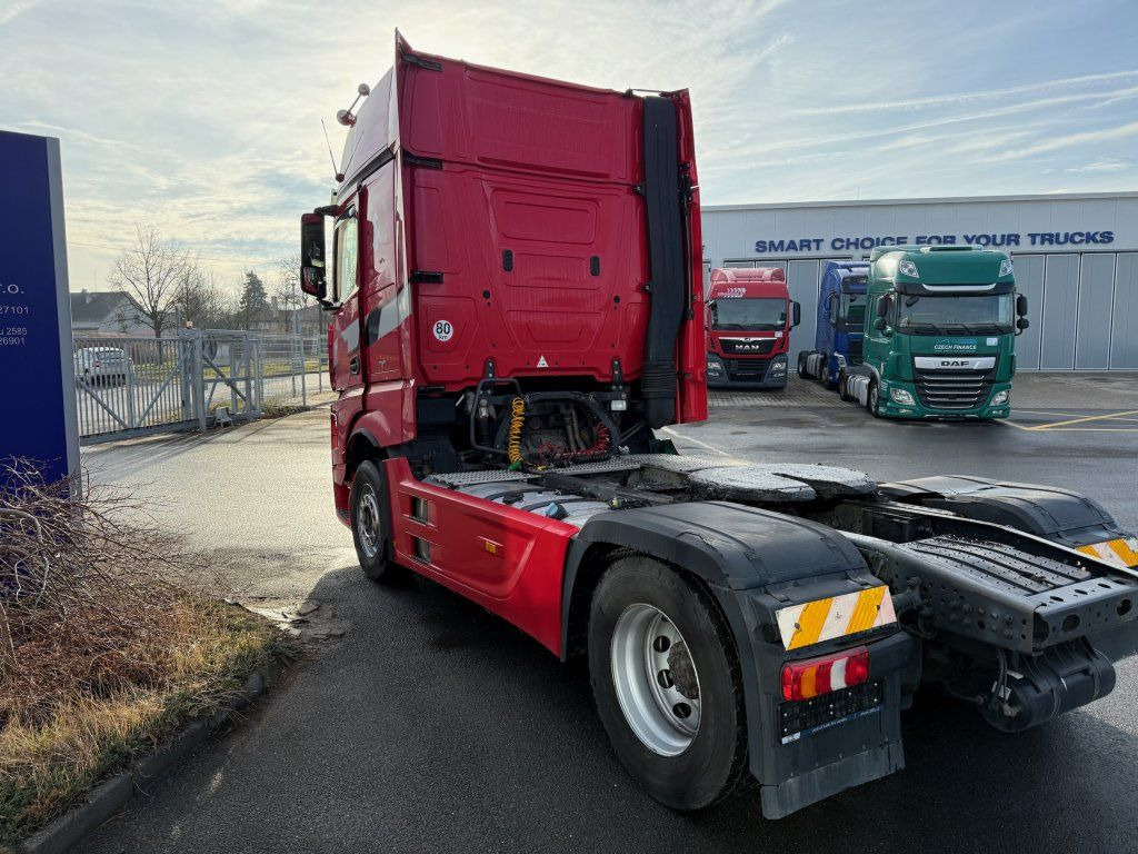 Mercedes-Benz 1848 Actros Gigaspace - Sadulveok: pilt 4 Mercedes-Benz 1848 Actros Gigaspace - Sadulveok: pilt 4