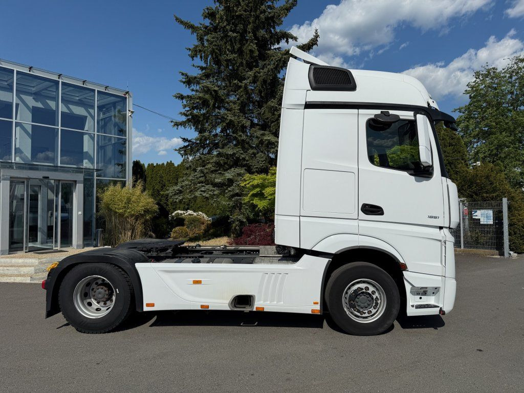 Mercedes-Benz 1851 Actros EURO 6 - Sadulveok: pilt 3 Mercedes-Benz 1851 Actros EURO 6 - Sadulveok: pilt 3
