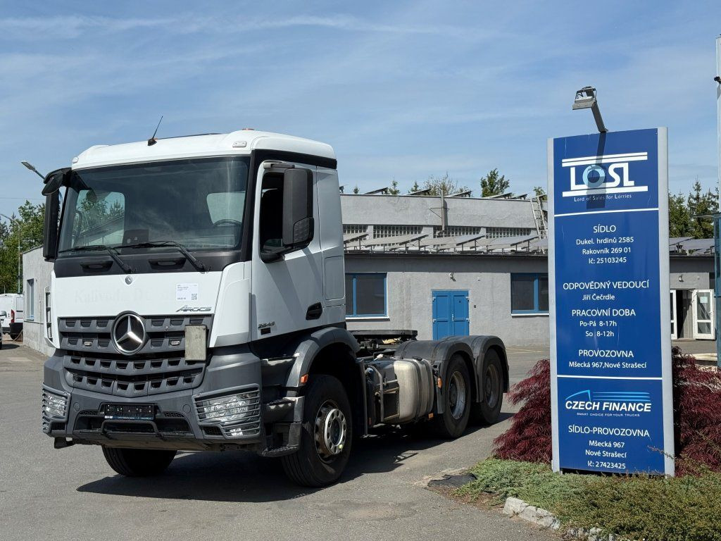 Sadulveok Mercedes-Benz 2648 Arocs 6x4 EURO 6 HYDRAULIK: pilt 1