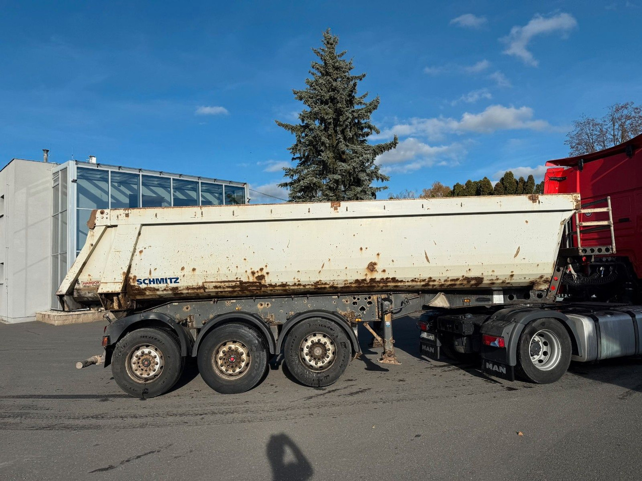 Schmitz Cargobull SKI24 - Kallur-poolhaagis: pilt 2 Schmitz Cargobull SKI24 - Kallur-poolhaagis: pilt 2