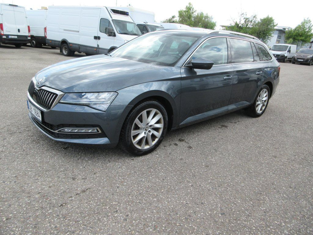 Skoda 2.0 Tdi Style - Universaal: pilt 1 Skoda 2.0 Tdi Style - Universaal: pilt 1