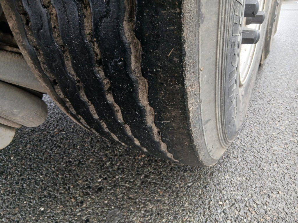 Kallur-poolhaagis Stas S300CX: pilt 10 Kallur-poolhaagis Stas S300CX: pilt 10