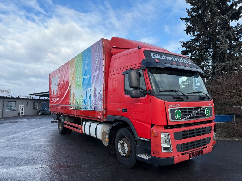 Volvo FM260 EURO 3 - Tent veoauto: pilt 2 Volvo FM260 EURO 3 - Tent veoauto: pilt 2
