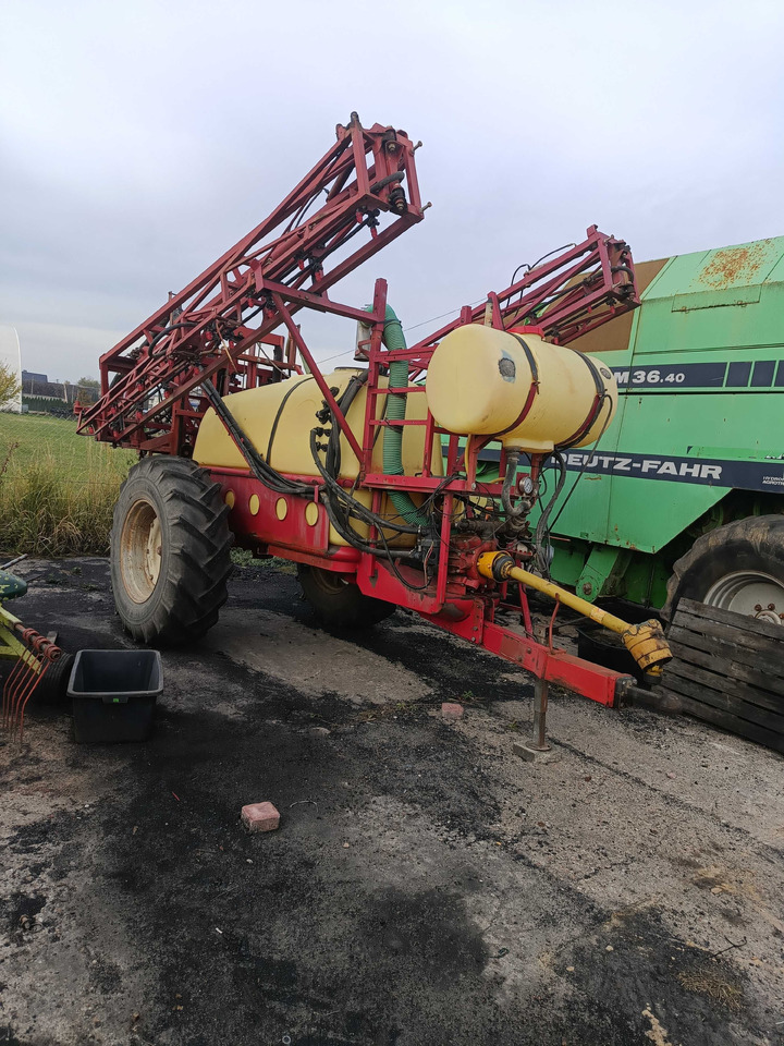 HARDI TZ 18 metrów - Järelveetav pritsija: pilt 1 HARDI TZ 18 metrów - Järelveetav pritsija: pilt 1
