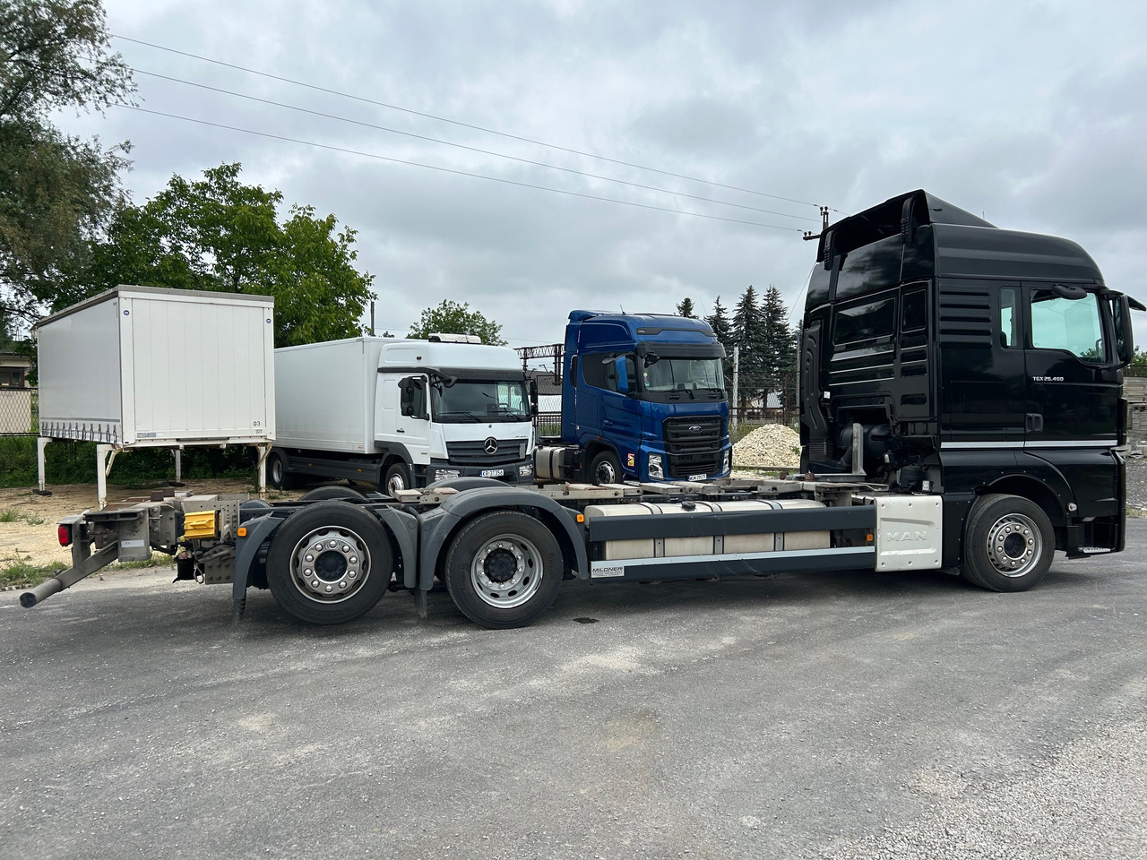 MAN TGX 26.460 / ACC / BDF MULTI / E6 / LOWDECK - Kabiinišassiiga veoauto: pilt 4 MAN TGX 26.460 / ACC / BDF MULTI / E6 / LOWDECK - Kabiinišassiiga veoauto: pilt 4