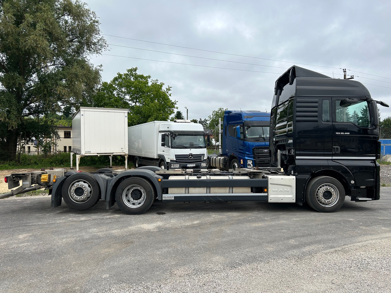 MAN TGX 26.460 / ACC / BDF MULTI / E6 / LOWDECK - Kabiinišassiiga veoauto: pilt 3 MAN TGX 26.460 / ACC / BDF MULTI / E6 / LOWDECK - Kabiinišassiiga veoauto: pilt 3