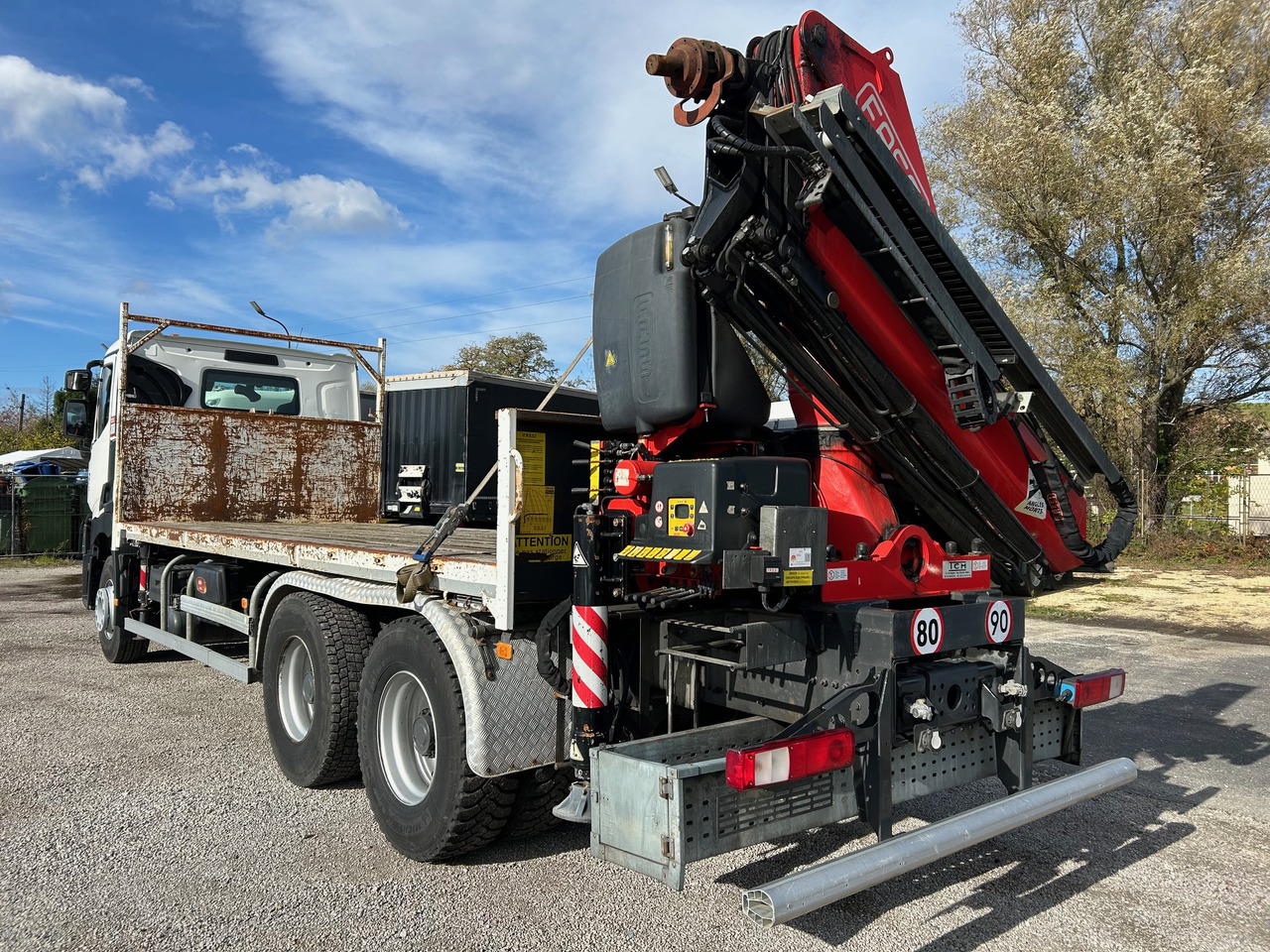 RENAULT C380 6X4 / FASSI F215A + REMOTE / ROTATOR - Kraanaga veoauto: pilt 3 RENAULT C380 6X4 / FASSI F215A + REMOTE / ROTATOR - Kraanaga veoauto: pilt 3
