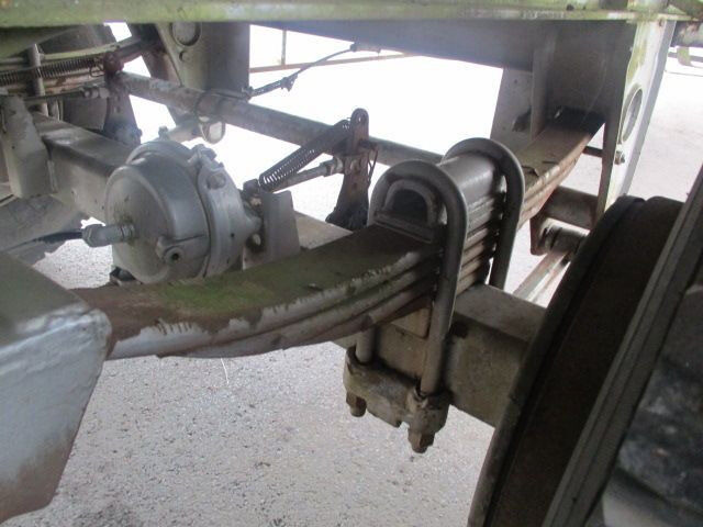 Fruehauf platform - drum brakes/freins tambour - Platvorm/ Madelpoolhaagis: pilt 4 Fruehauf platform - drum brakes/freins tambour - Platvorm/ Madelpoolhaagis: pilt 4