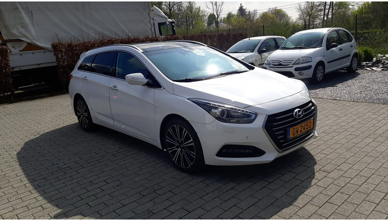 Hyundai i40 - Auto: pilt 1 Hyundai i40 - Auto: pilt 1