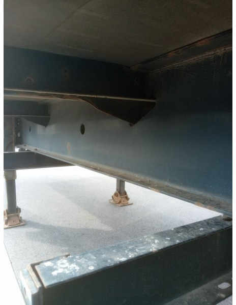 Krone closed box - Furgoonpoolhaagis: pilt 4 Krone closed box - Furgoonpoolhaagis: pilt 4