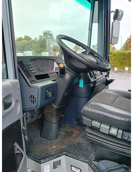 Mercedes-Benz Econic 1833 - Puksiirauto: pilt 5 Mercedes-Benz Econic 1833 - Puksiirauto: pilt 5