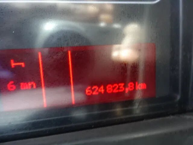 Renault Midlum 270 dxi - manual gearbox / steel suspension lames - Kasti veoauto: pilt 5 Renault Midlum 270 dxi - manual gearbox / steel suspension lames - Kasti veoauto: pilt 5