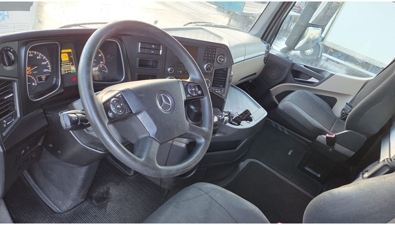 Mercedes-Benz Actros 1845 - Sadulveok: pilt 5 Mercedes-Benz Actros 1845 - Sadulveok: pilt 5