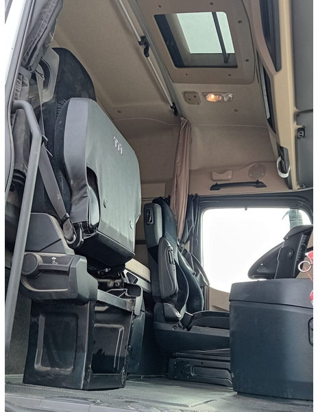 Mercedes-Benz Actros 1848 - noise in engine - Sadulveok: pilt 5 Mercedes-Benz Actros 1848 - noise in engine - Sadulveok: pilt 5