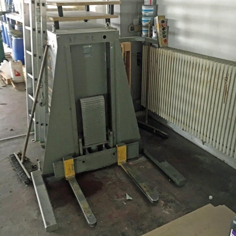 Polar Mohr L 600-G-3 fork lift with adjustable forks - Laotehnika: pilt 1 Polar Mohr L 600-G-3 fork lift with adjustable forks - Laotehnika: pilt 1
