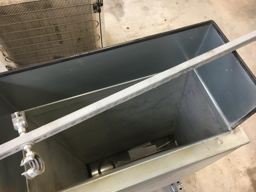Polar Mohr chip extraction hopper - Paberi lõikamise masin: pilt 3 Polar Mohr chip extraction hopper - Paberi lõikamise masin: pilt 3