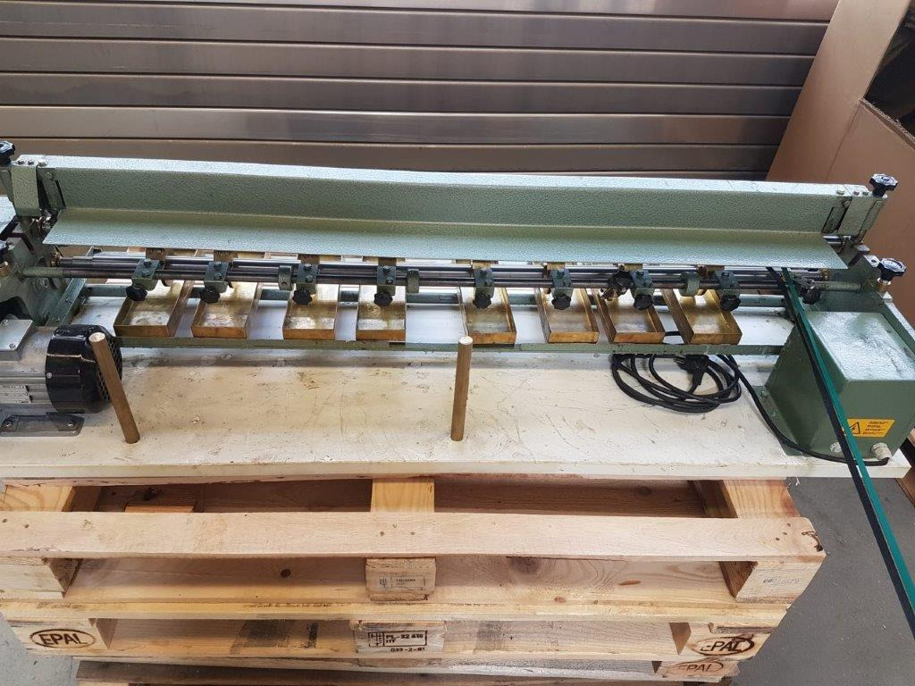 Köitmismasin Special machine two-roll gluing machine Sumbel Herold 1200 with belt transport: pilt 8 Köitmismasin Special machine two-roll gluing machine Sumbel Herold 1200 with belt transport: pilt 8