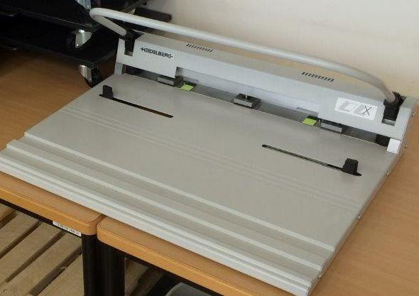 Heidelberg Plate Punch 425 mm Autoplate - Varuosa - Trükimasin: pilt 1 Heidelberg Plate Punch 425 mm Autoplate - Varuosa - Trükimasin: pilt 1