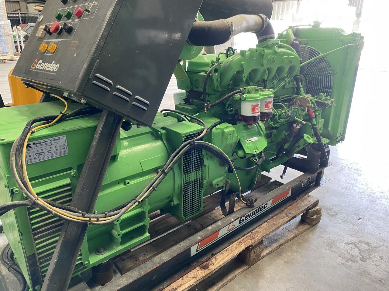 IVECO 60 kVa iVECO 8061 - Generaatorikomplekt: pilt 1 IVECO 60 kVa iVECO 8061 - Generaatorikomplekt: pilt 1