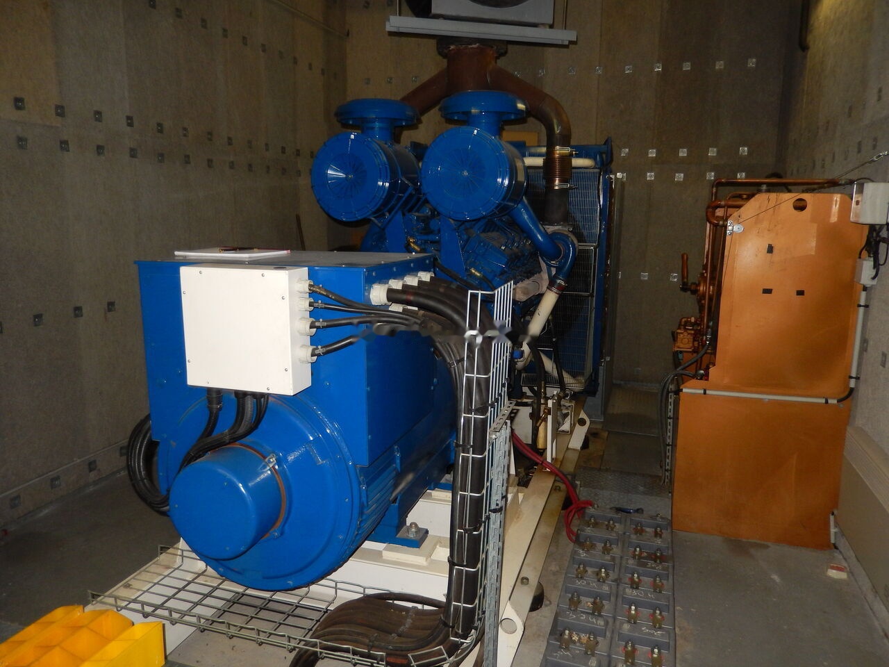Perkins 630 kVa 3012TAG3 - Generaatorikomplekt: pilt 2 Perkins 630 kVa 3012TAG3 - Generaatorikomplekt: pilt 2