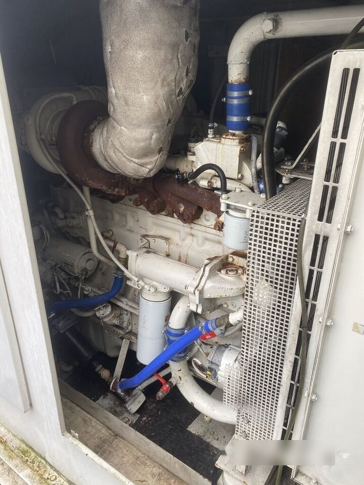 SDMO 330 kVa Cummins - Generaatorikomplekt: pilt 5 SDMO 330 kVa Cummins - Generaatorikomplekt: pilt 5