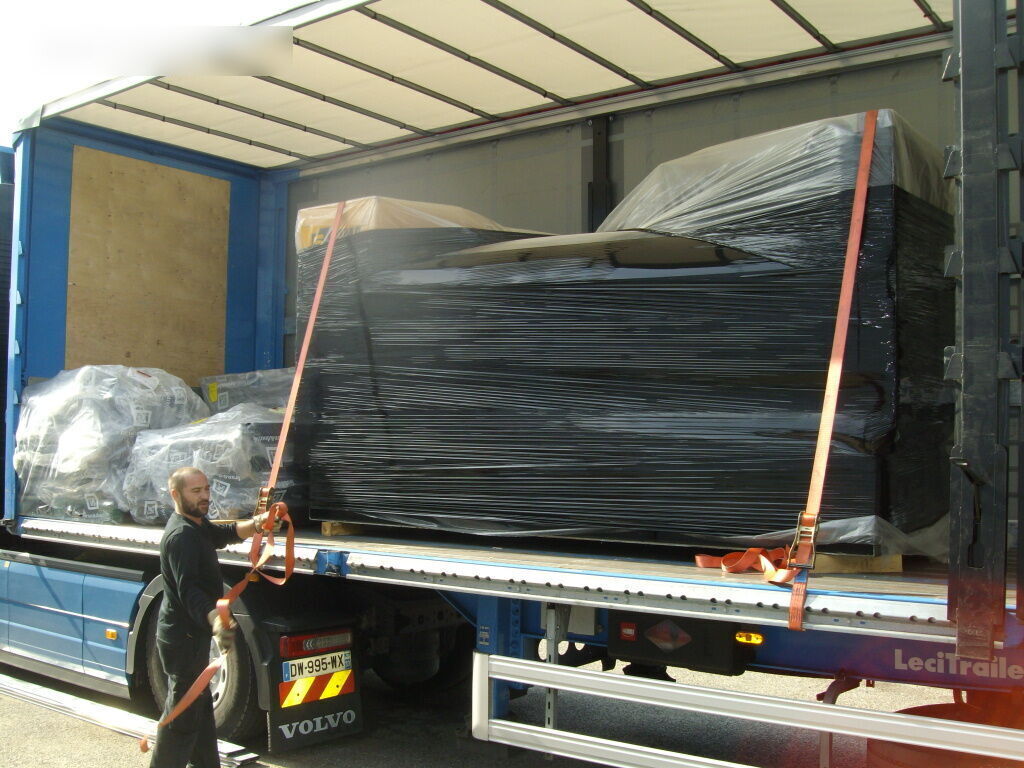 SDMO 450 KVA VOLVO TAD1630GE - Generaatorikomplekt: pilt 4 SDMO 450 KVA VOLVO TAD1630GE - Generaatorikomplekt: pilt 4
